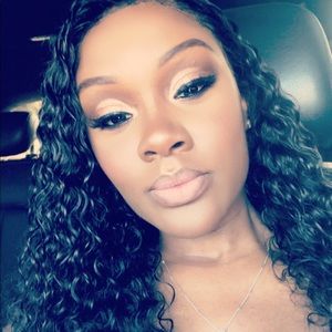 Meet your Posher, Quashonda